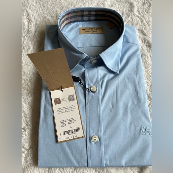 Burberry London England - Picture 5 of 10